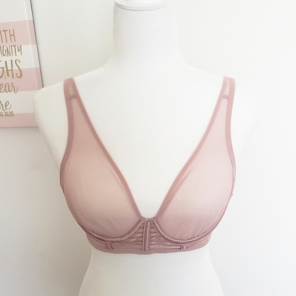 Victoria's Secret Unlined Mesh Bra 34C - Picture 3 of 3